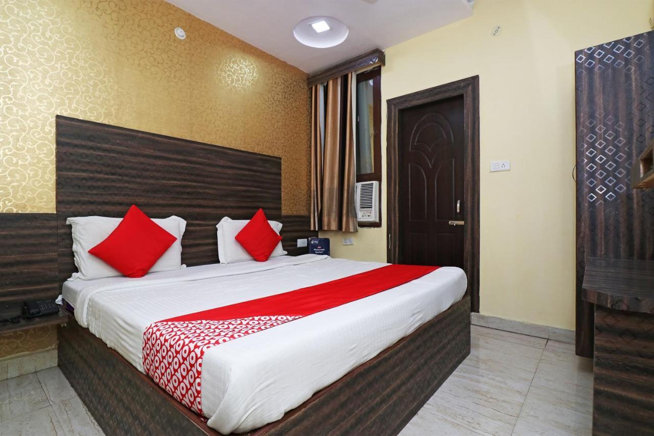 Oyo Flagship 8393 Hotel Park Avenue Lucknow Eksteriør billede